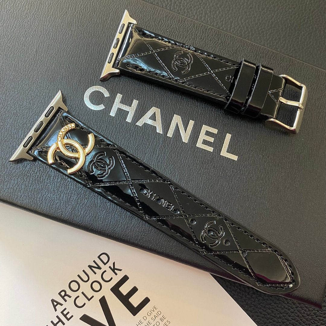 Glossy Leather Apple Watch Strap Luxury Metal Logo - Iphonecasehouse