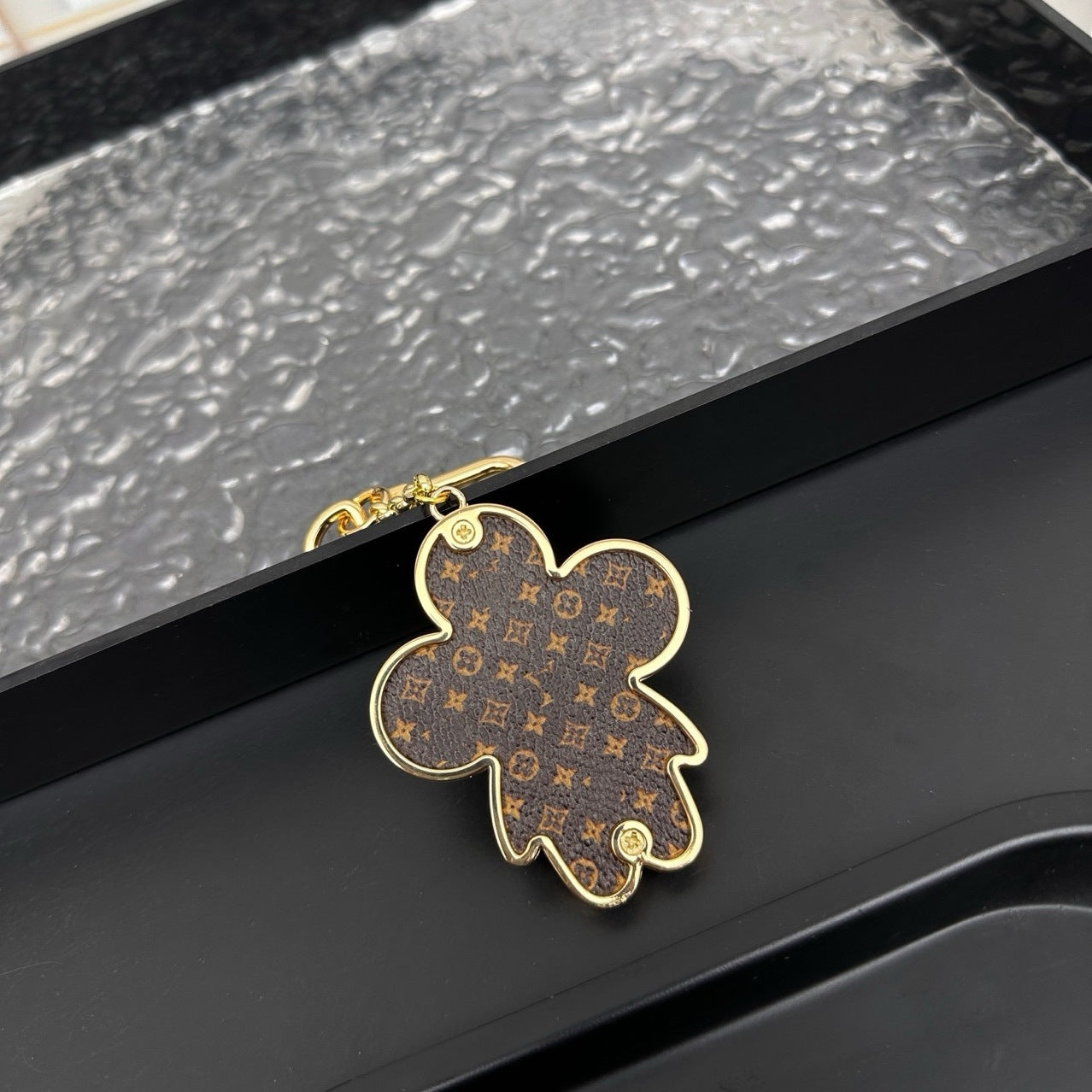 Keychain Luxury puppet - Iphonecasehouse
