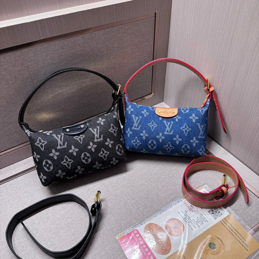 Timeless Luxury: Leather Hand Bag for the Modern Sophisticate - Iphonecasehouse