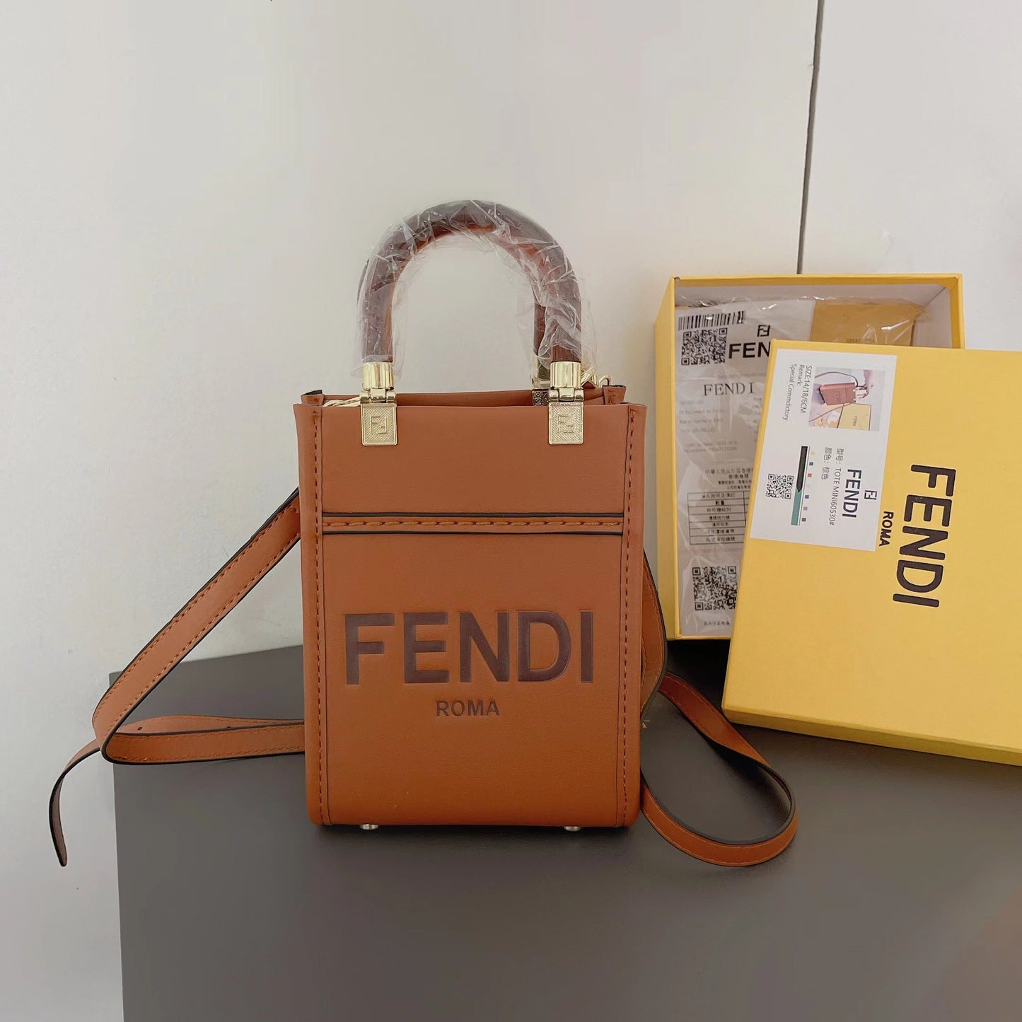 Classic Tote Bag With Crossbody Strap - Iphonecasehouse