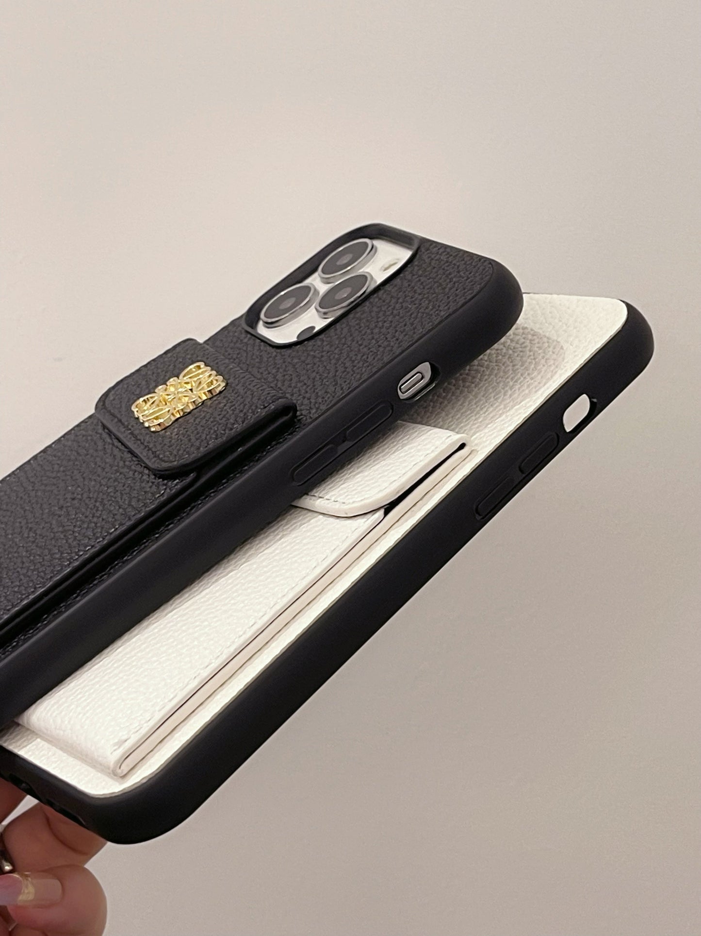 LOEWE iPhone Case With Card Holder Black-QBK240603 - Iphonecasehouse