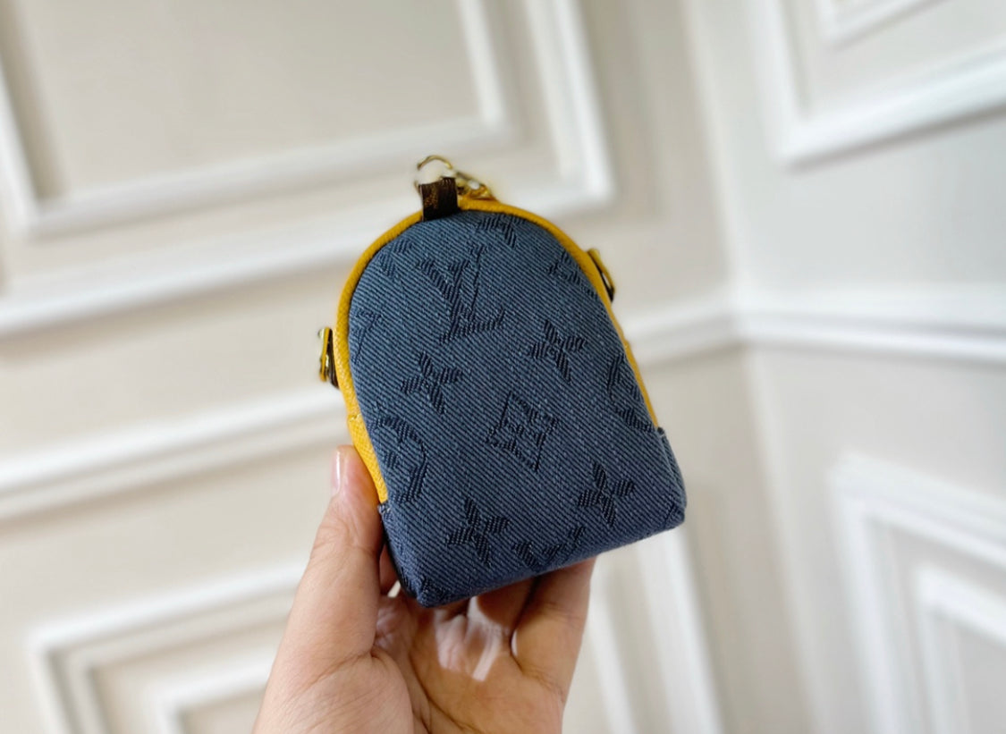 Luxury puppet keychain - Iphonecasehouse