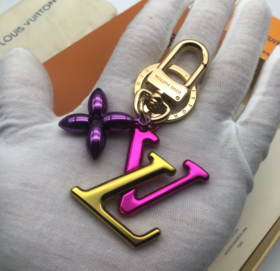 Luxury keychain - Iphonecasehouse
