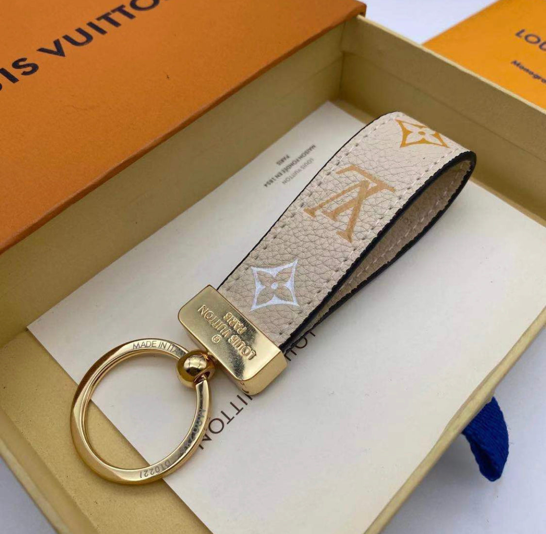 Luxury keychain - Iphonecasehouse
