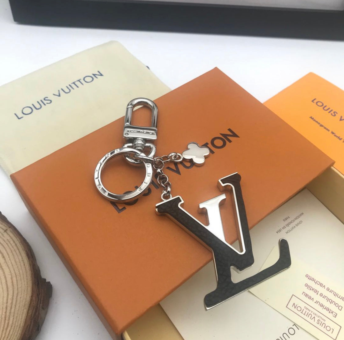 Luxurykeychain - Iphonecasehouse