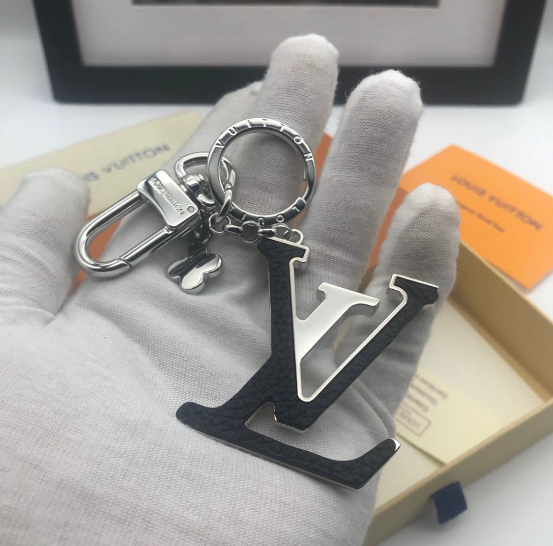 Luxurykeychain - Iphonecasehouse