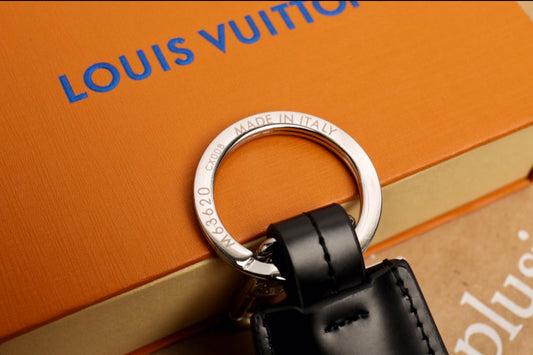 Luxury keychain - Iphonecasehouse