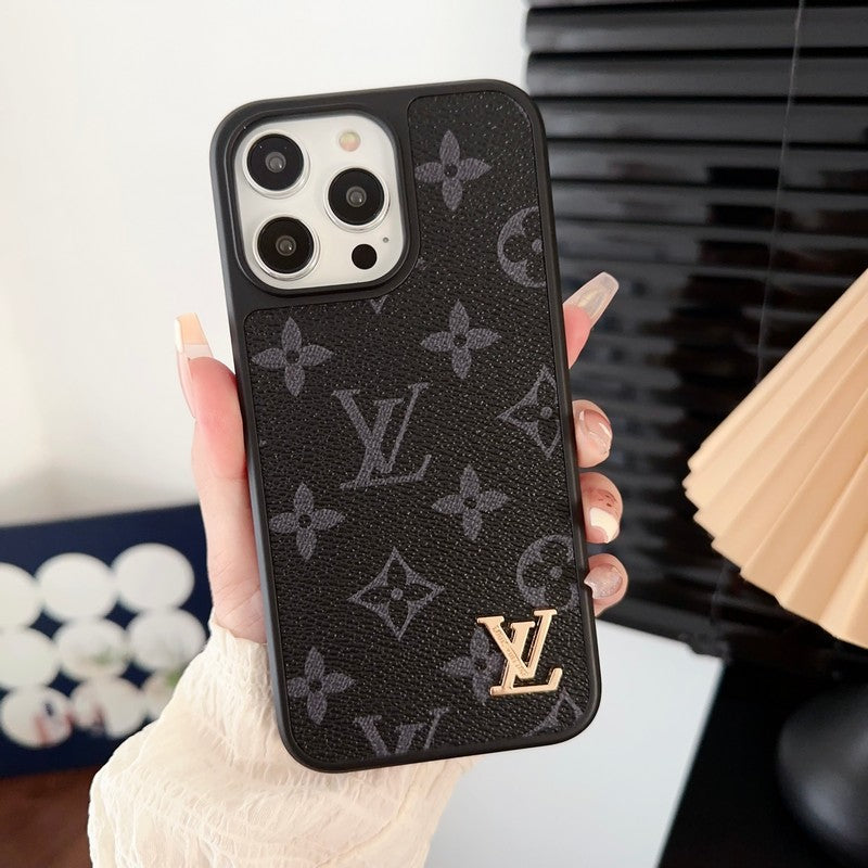 Lou Black & White iPhone Case - Iphonecasehouse