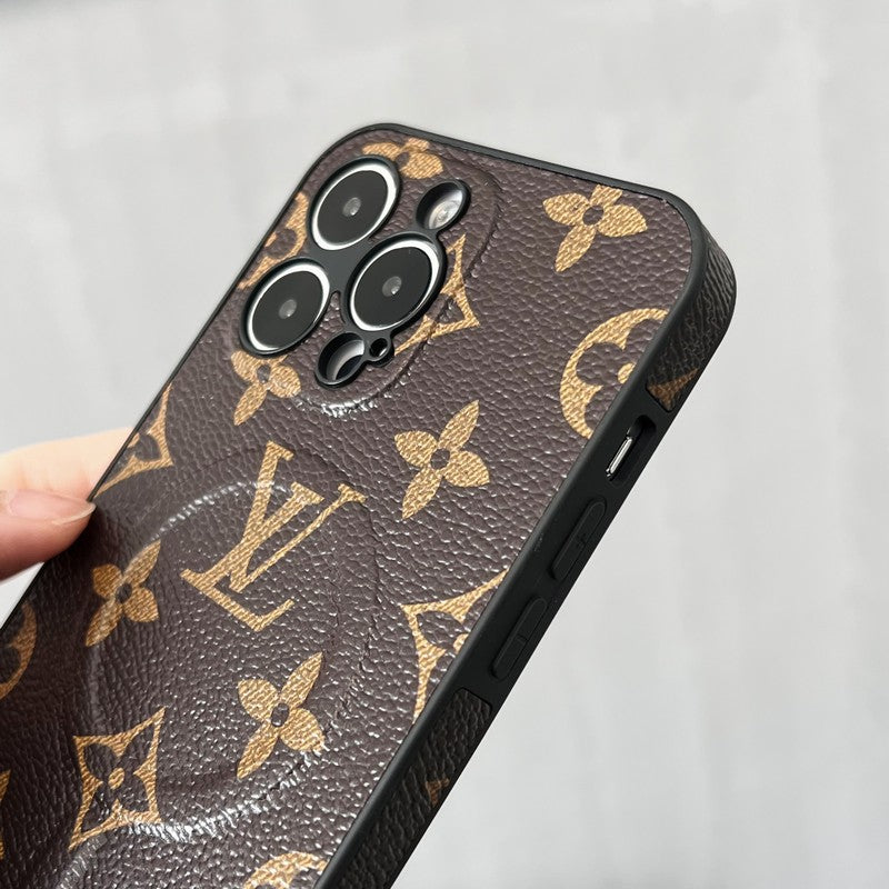 Lou MagSafe Classic iPhone Case - Iphonecasehouse