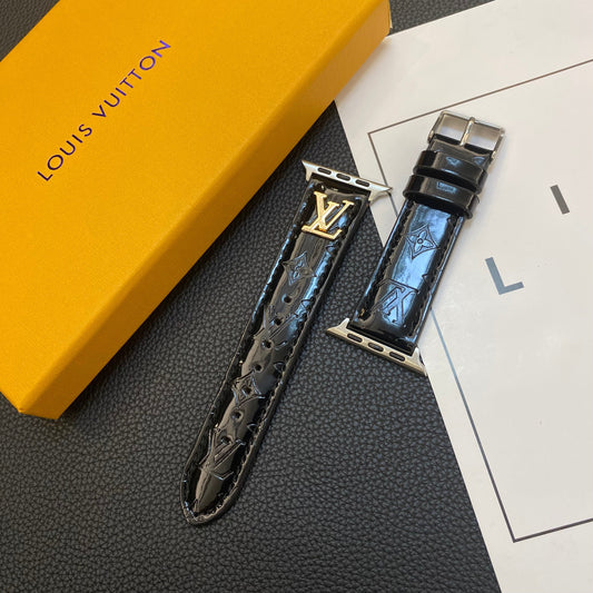GLOSSY LEATHER APPLE WATCH STRAP LUXURY METAL LOGO - Iphonecasehouse