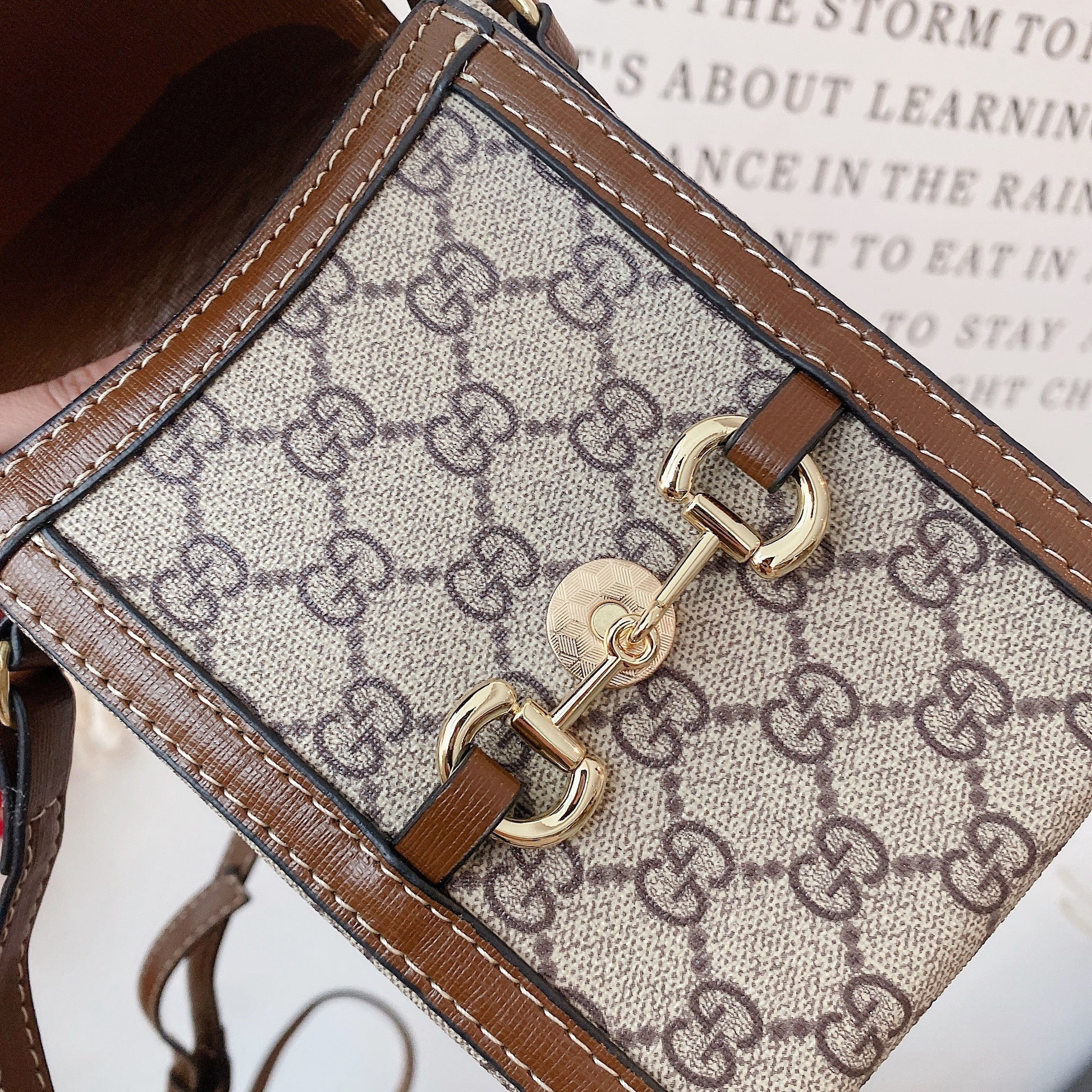 GG Crossbody Leather Bag - Iphonecasehouse