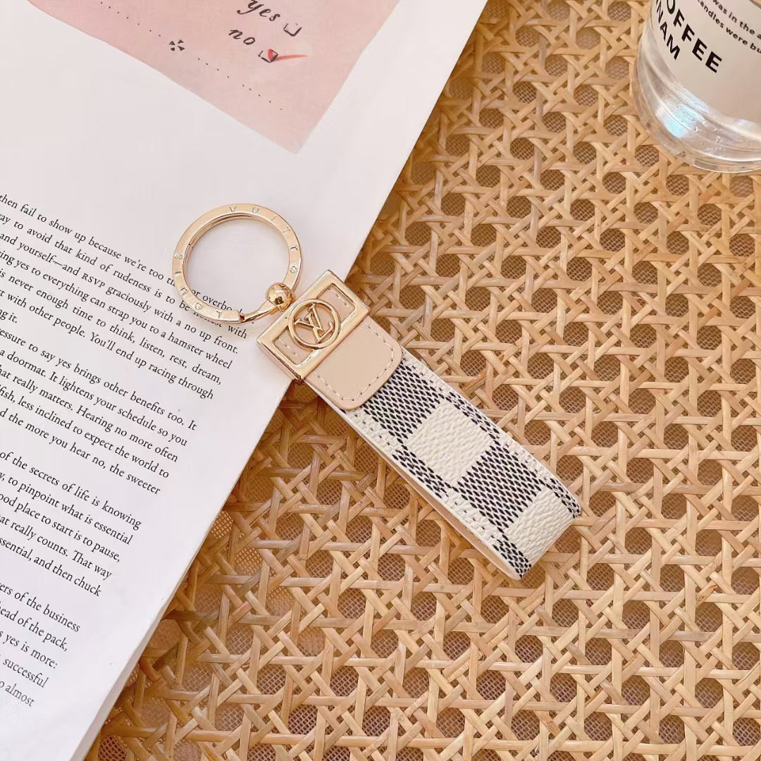 Fashion KeyChain - Iphonecasehouse