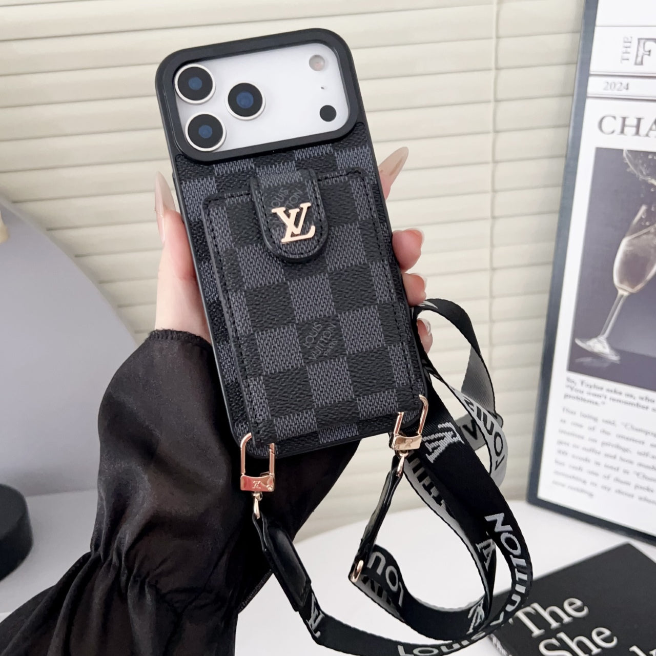 Louis vuitton Phone Case For iPhone 17 Pro Max / Pro