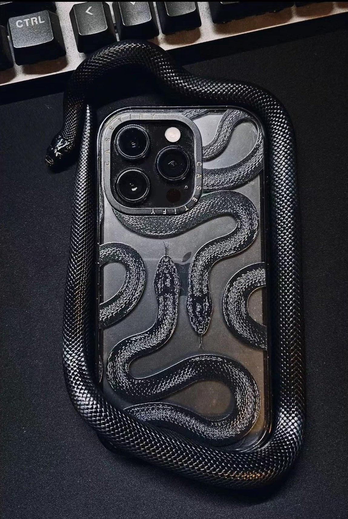 BLACK KINGSNAKE iPHONE CASE - Iphonecasehouse