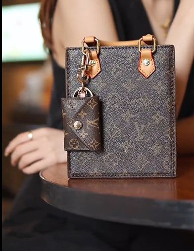 Keychain designer wallet - Iphonecasehouse