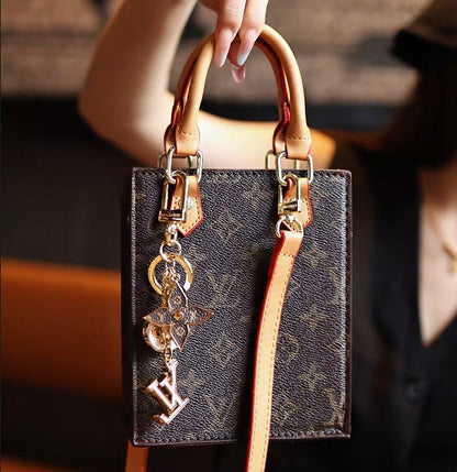 1V key chain-713 - Iphonecasehouse