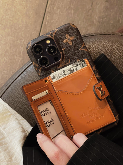 Lou Card Holder Chain iPhone Case - Iphonecasehouse