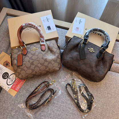 Crafted to Perfection: Leather Hand Bag with a Luxe Touch - Iphonecasehouse