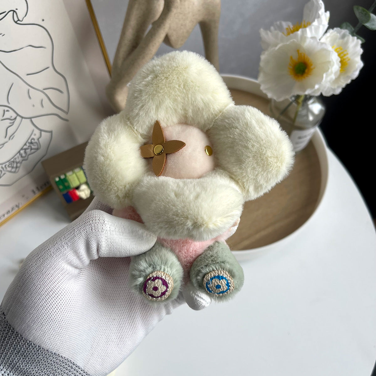 Cute Sunflower Plush Keychain – Vivian Doll Bag Charm for Women, Car & Backpack Decoration - Iphonecasehouse