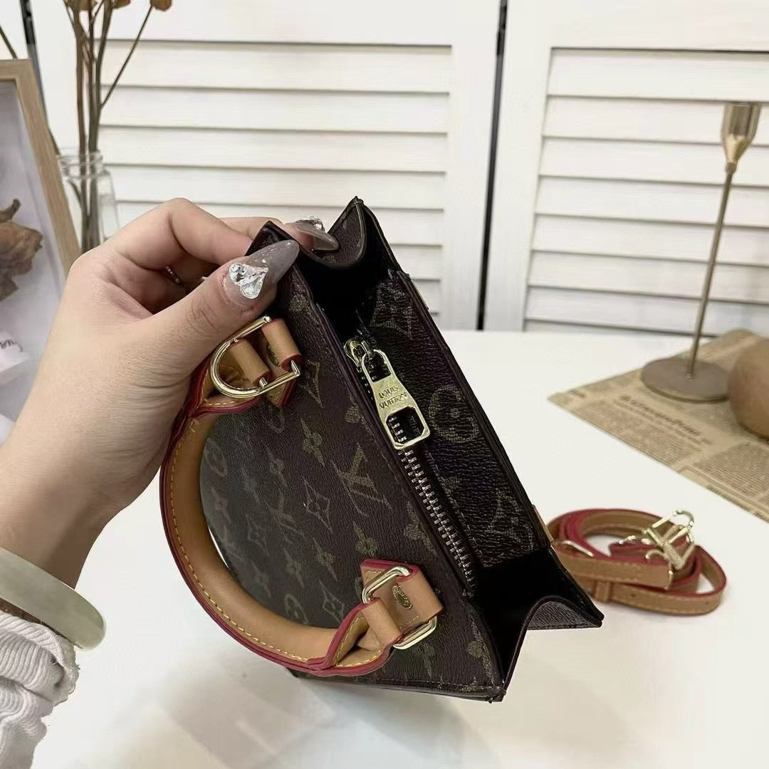 1V key chain-713 - Iphonecasehouse