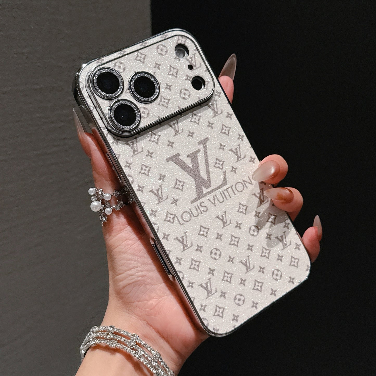 Louis vuitton Phone Case For iPhone 17/ 16 / 15 / 14