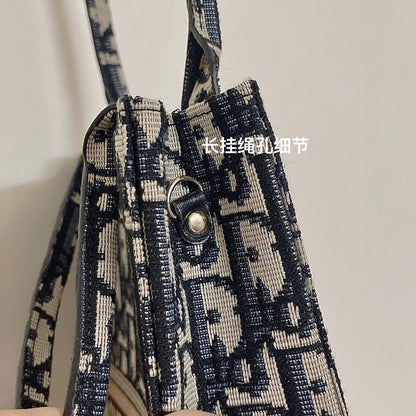 Classic Tote Bag With Crossbody Strap - Iphonecasehouse