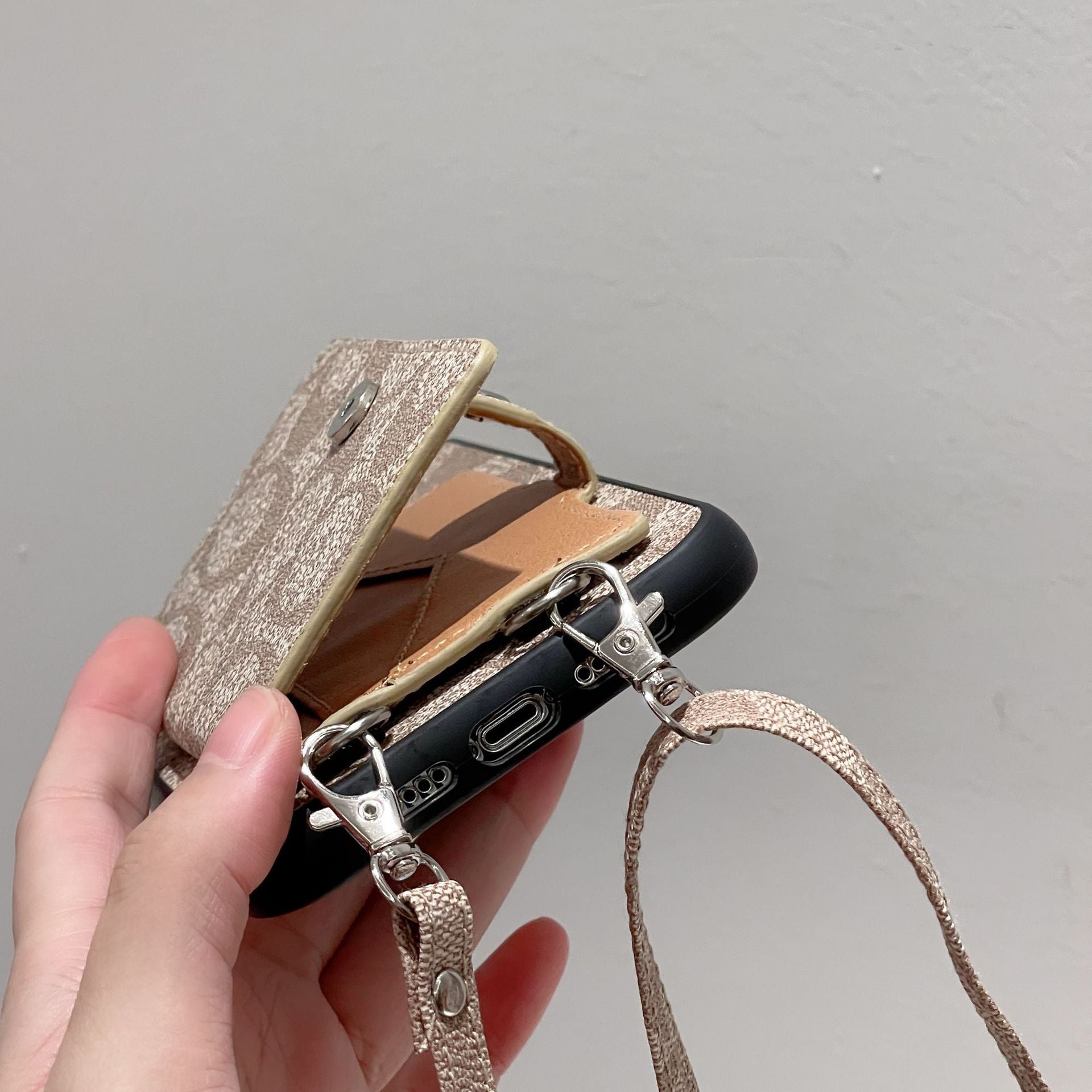Coa Card Bag Leather Chain iPhone Case - Iphonecasehouse