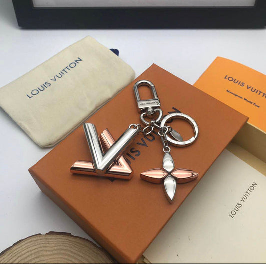 Luxury keychain - Iphonecasehouse
