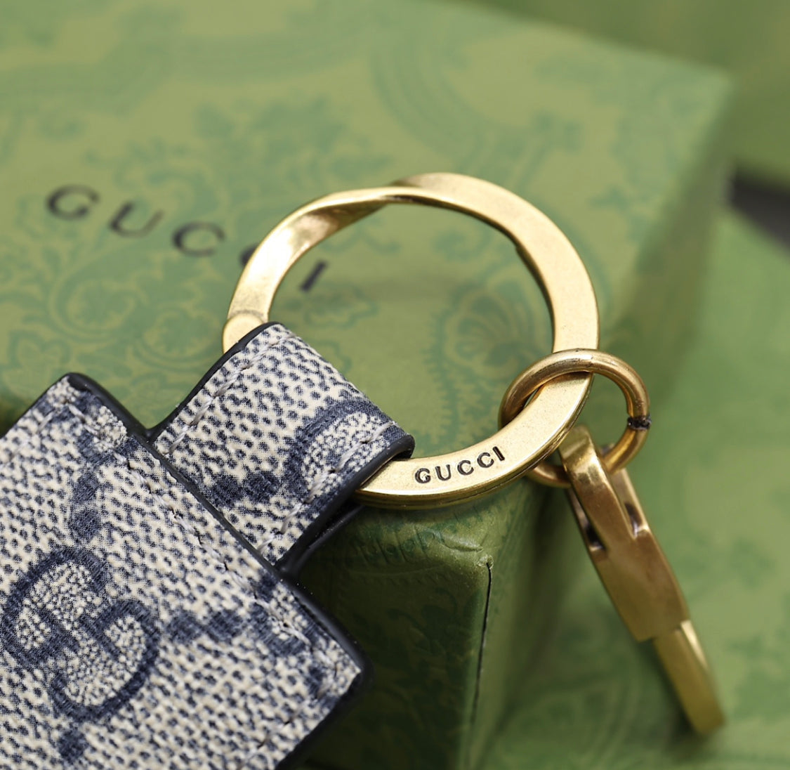 GG keychain - Iphonecasehouse