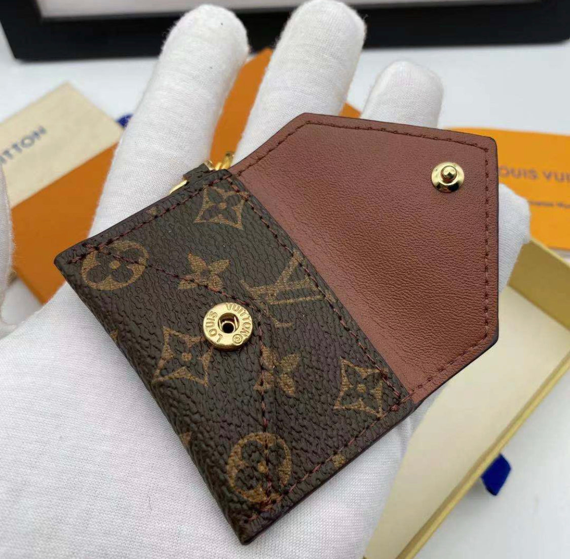 Keychain designer wallet - Iphonecasehouse